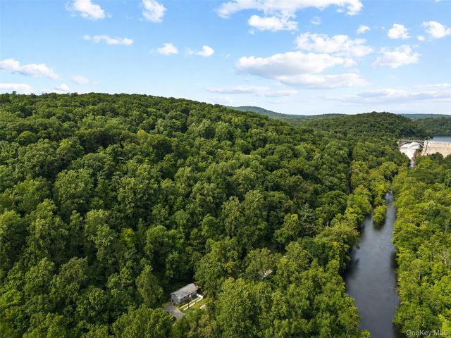 385 Yorktown Road, Croton-on-hudson, NY 10520