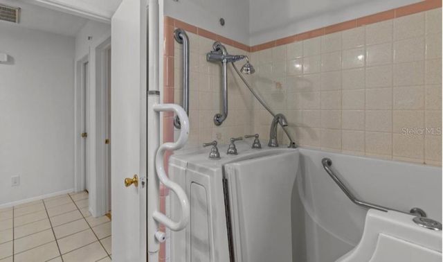 2516 ROBERTA STREET, Largo, FL 33771