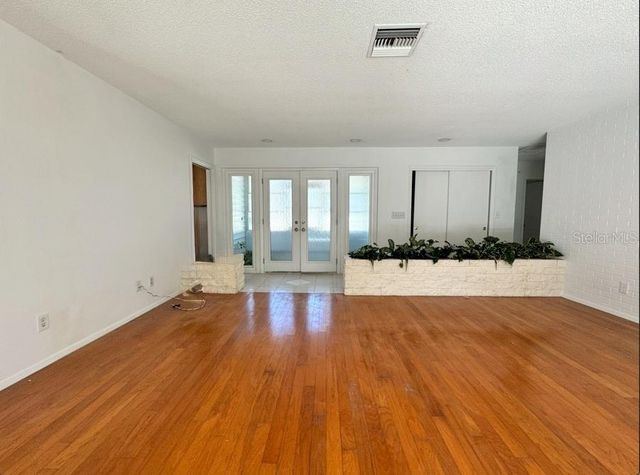 2516 ROBERTA STREET, Largo, FL 33771