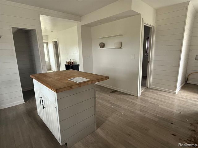 267 W Lincoln Road, Alma, MI 48801