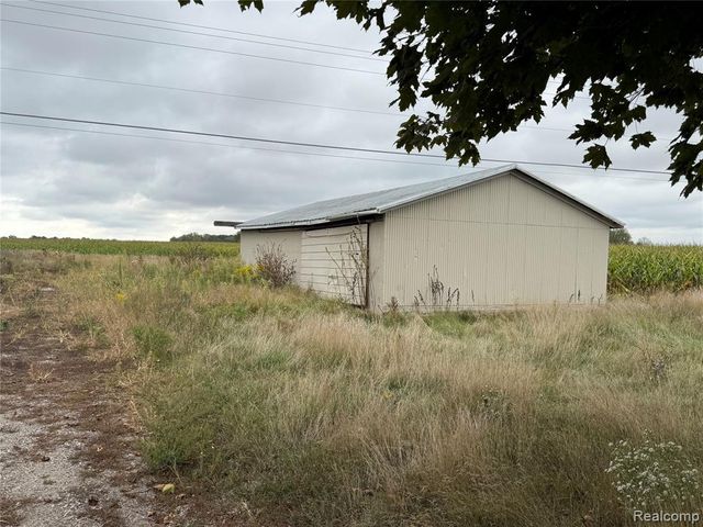 267 W Lincoln Road, Alma, MI 48801