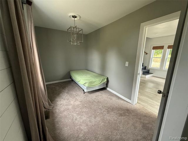 267 W Lincoln Road, Alma, MI 48801