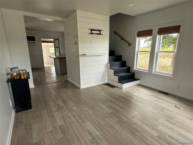 267 W Lincoln Road, Alma, MI 48801