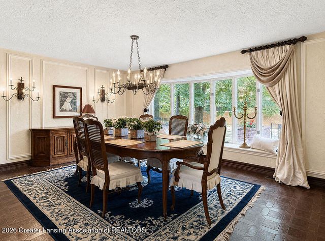 1543 Meadowbrook Lane, East Lansing, MI 48823