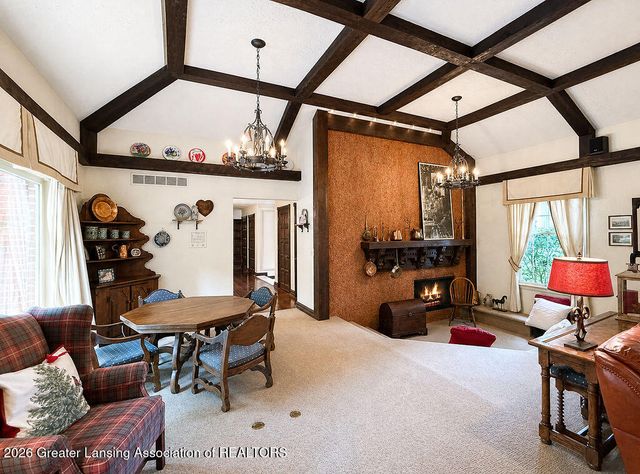 1543 Meadowbrook Lane, East Lansing, MI 48823
