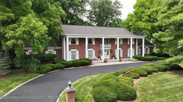 1543 Meadowbrook Lane, East Lansing, MI 48823