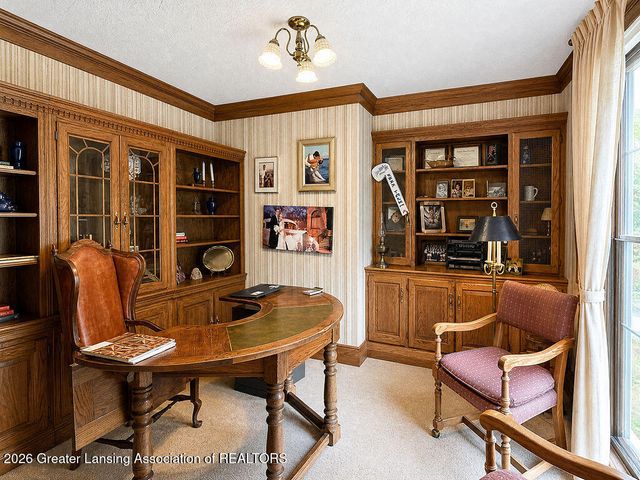 1543 Meadowbrook Lane, East Lansing, MI 48823
