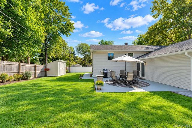 4 Salisbury Drive N, East Northport, NY 11731