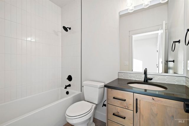 10876 W. Barnbougle Ln, Kuna, ID 83634