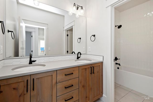 10876 W. Barnbougle Ln, Kuna, ID 83634