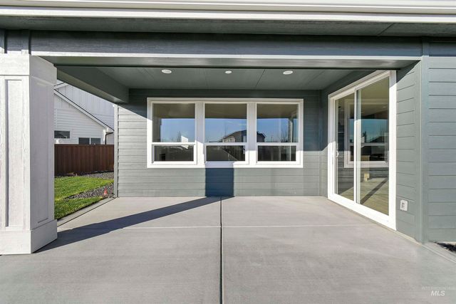 10876 W. Barnbougle Ln, Kuna, ID 83634