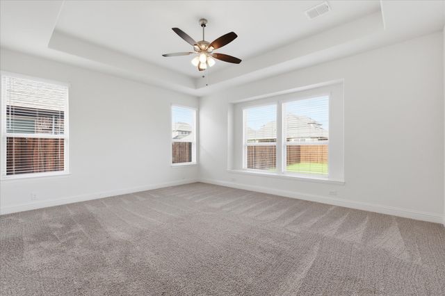 208 Lakewood Lane, Ponder, TX 76259