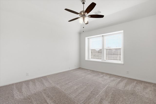208 Lakewood Lane, Ponder, TX 76259