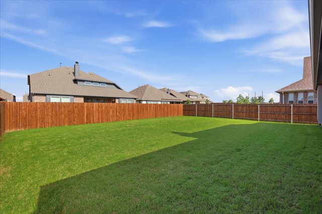 208 Lakewood Lane, Ponder, TX 76259