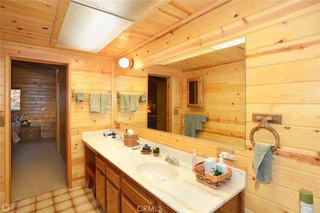 2428 Innsbruck Court, Pine Mountain Club, CA 93222