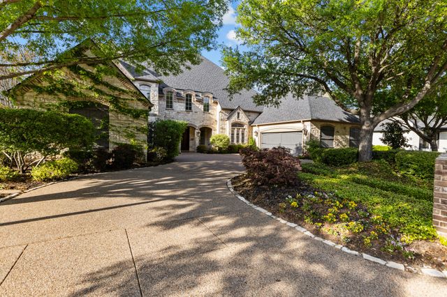 1019 Walnut Falls Circle, Mansfield, TX 76063