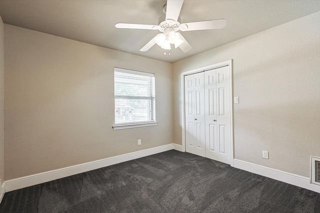 218 Raintree Drive, Highland Village, TX 75077