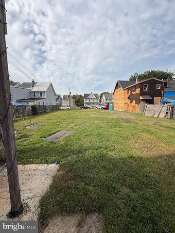 637 SPRUCE ST, Bristol, PA 19007