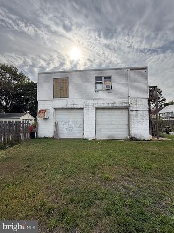 637 SPRUCE ST, Bristol, PA 19007