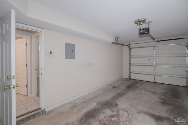 4633 Calle Ventoso, Pensacola, FL 32514