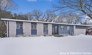 2854 Northville Drive Ne, Plainfield Twp, MI 49525