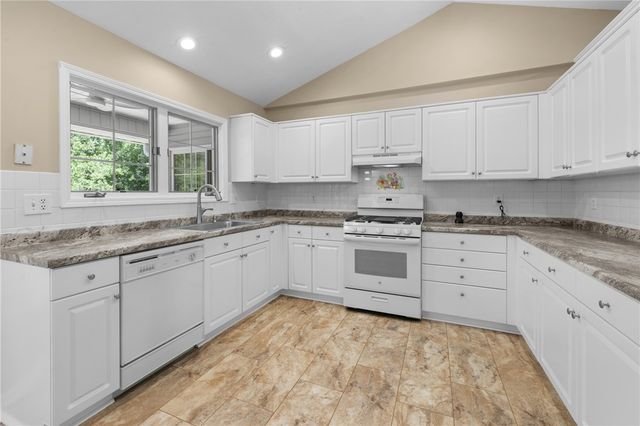 429 Burns Mill Road, West Union, SC 29696