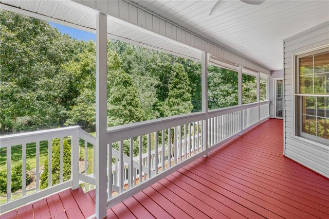 429 Burns Mill Road, West Union, SC 29696