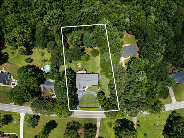 429 Burns Mill Road, West Union, SC 29696