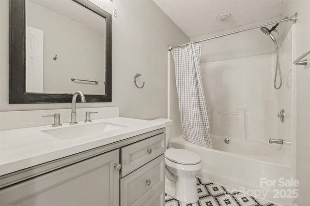 4557 Antelope Lane, Charlotte, NC 28269