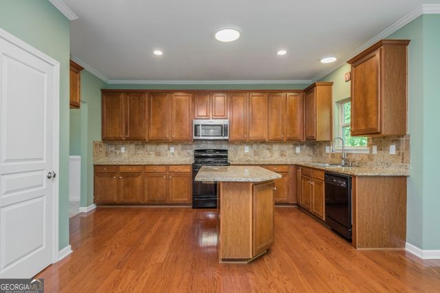 127 Stoney Creek Parkway, Woodstock, GA 30188