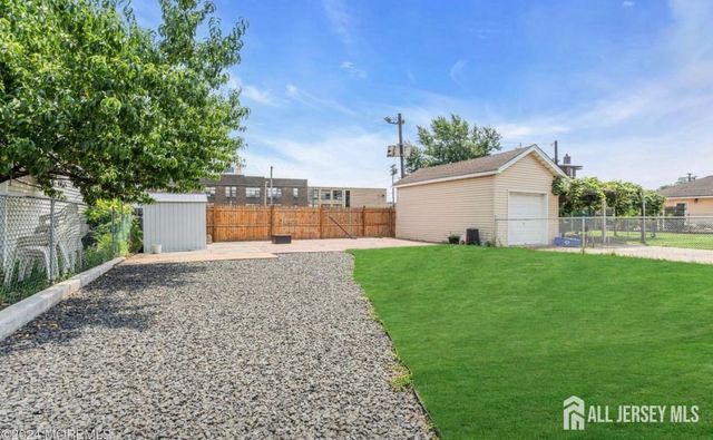 66 Atlantic Street, Carteret, NJ 07008