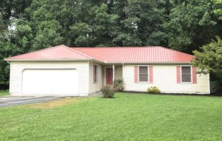 254 Greenfield Ln, Estill Springs, TN 37330