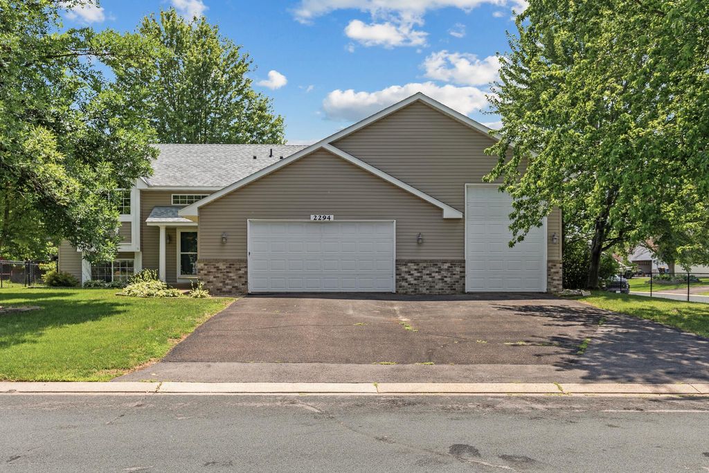 2294 Mathias Road, Shakopee, MN 55379