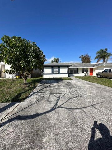 4583 Arthur Street, Palm Beach Gardens, FL 33418