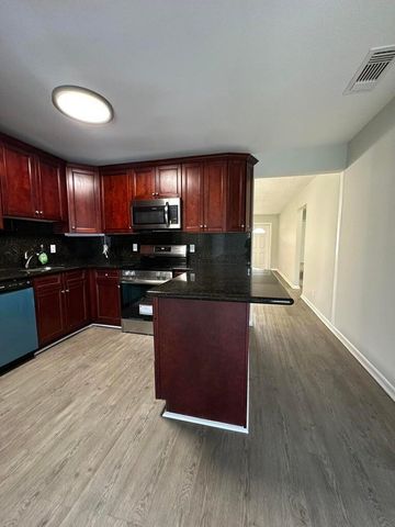 4583 Arthur Street, Palm Beach Gardens, FL 33418