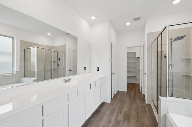 19179 Pinewood Grove Trail, New Caney, TX 77357
