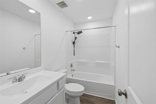 19179 Pinewood Grove Trail, New Caney, TX 77357