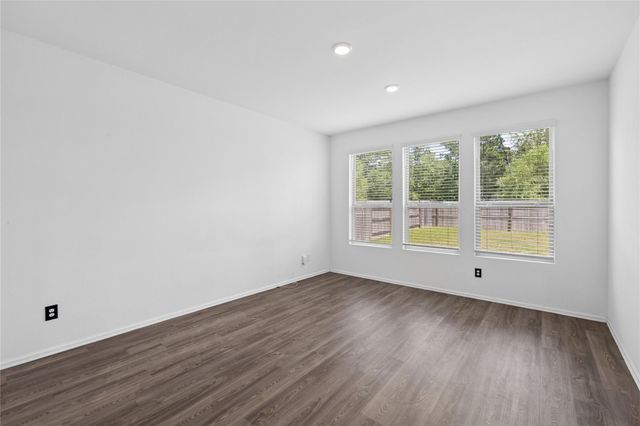 19179 Pinewood Grove Trail, New Caney, TX 77357
