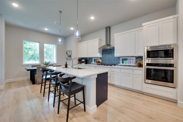 3568 Golden Bell Court, Heath, TX 75126