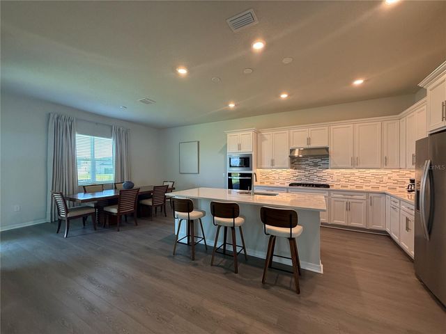 8243 FENTON STREET, Orlando, FL 32836