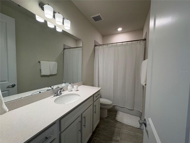 8243 FENTON STREET, Orlando, FL 32836