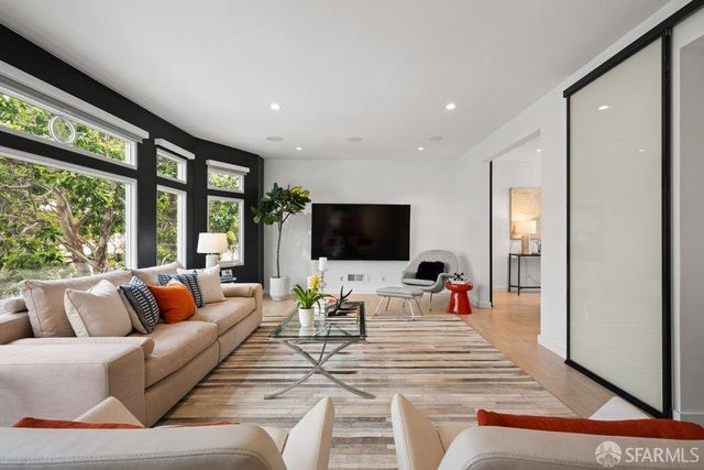 1149 Fell Street, San Francisco, CA 94117