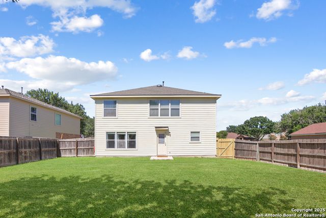 15811 Beaufort Blvd, Selma, TX 78154