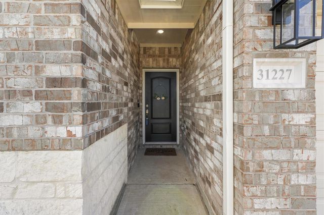 31227 Roos River Drive, Hockley, TX 77447