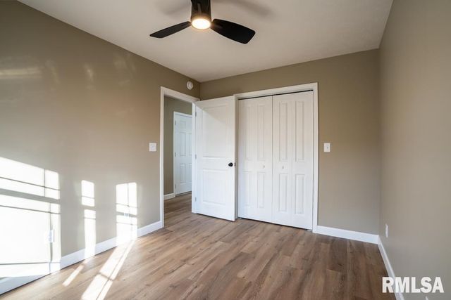 1801 W ADAMS Street, Herrin, IL 62948