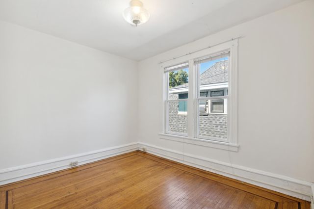 2447 Colfax Avenue S, Minneapolis, MN 55405