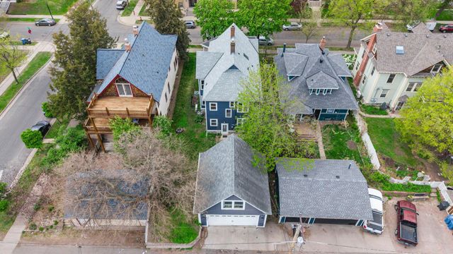 2447 Colfax Avenue S, Minneapolis, MN 55405