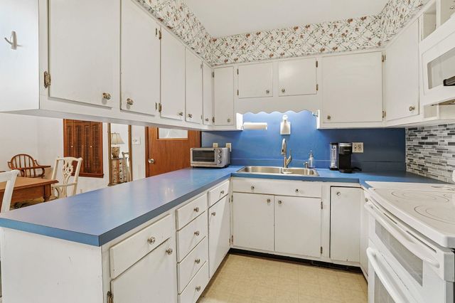 809 48th Ave. N, Myrtle Beach, SC 29577