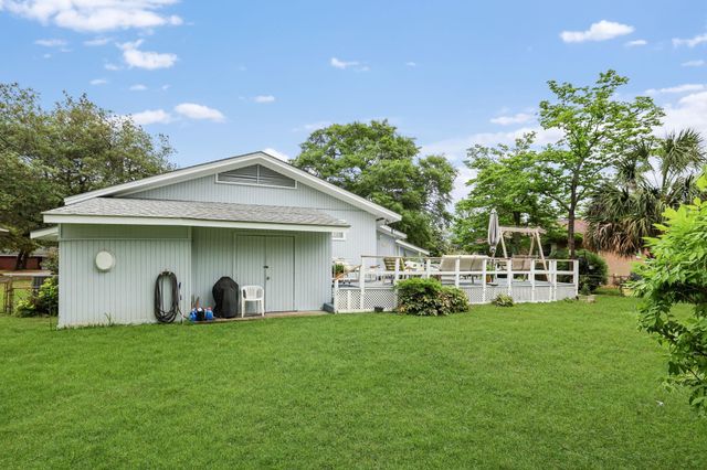 809 48th Ave. N, Myrtle Beach, SC 29577