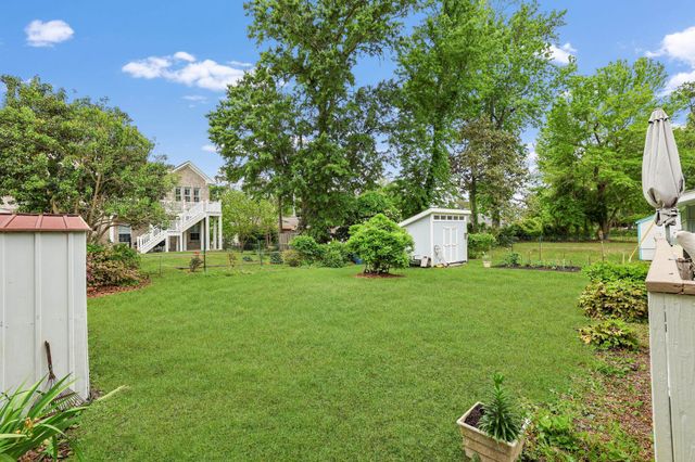 809 48th Ave. N, Myrtle Beach, SC 29577